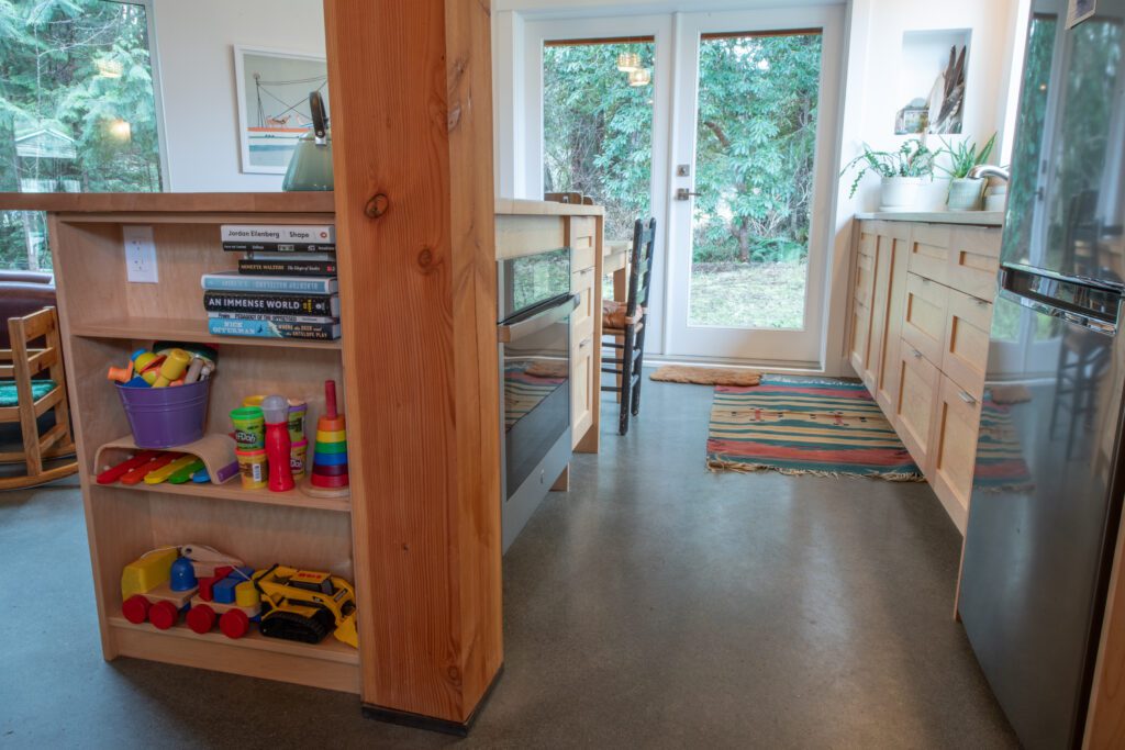 Unique post and beam cabin requiring new kitchen cabinets and bathroom vanity.
